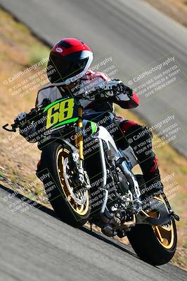 media/May-31-2025-Classic Track Day (Sat) [[da23ab3028]]/Group B/Session 2 (Turns 1 and 3)/
